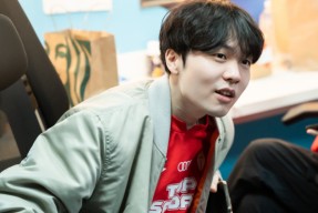 南宫体育-包含Rookie新星连败表现惊艳，RNG未来可期！的词条