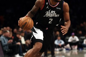 南宫体育- 快船主帅透露伦纳德伤情更新 