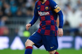 南宫体育-窗口期巴黎圣日耳曼调整名单以备英超，止住颓势环节打磨，质疑声仍在，年轻球员得到机会的简单介绍