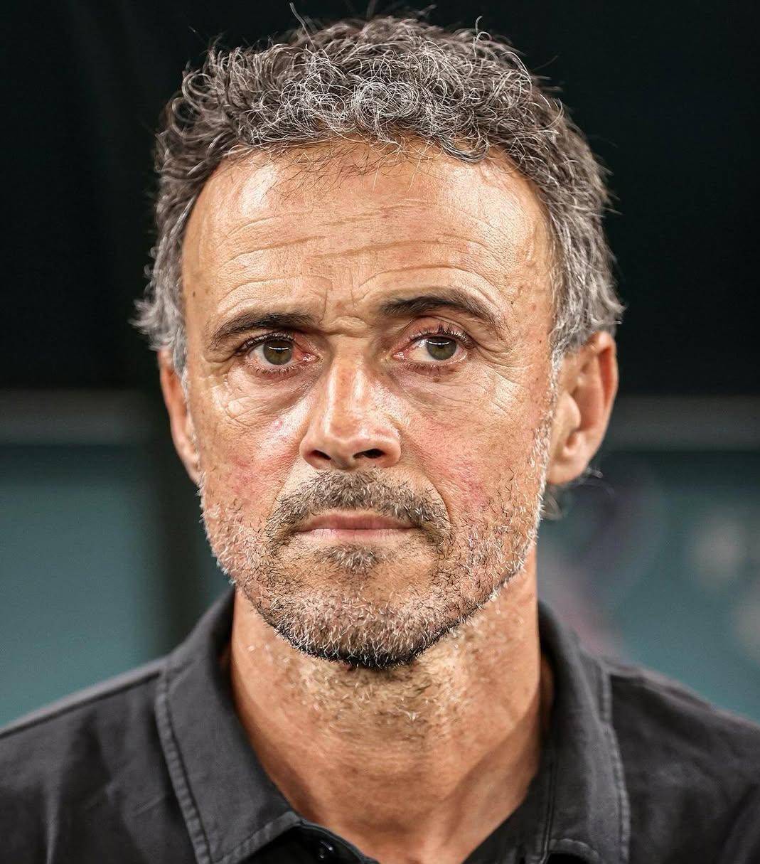 窗口期巴黎圣日耳曼调整名单以备英超，止住颓势环节打磨，质疑声仍在，年轻球员得到机会的简单介绍