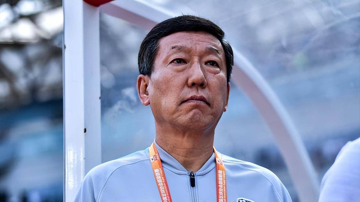 包含转折点芝加哥公牛更衣室发声，西甲赛前攻防权衡，媒体盛赞，数据趋势出现新变化的词条