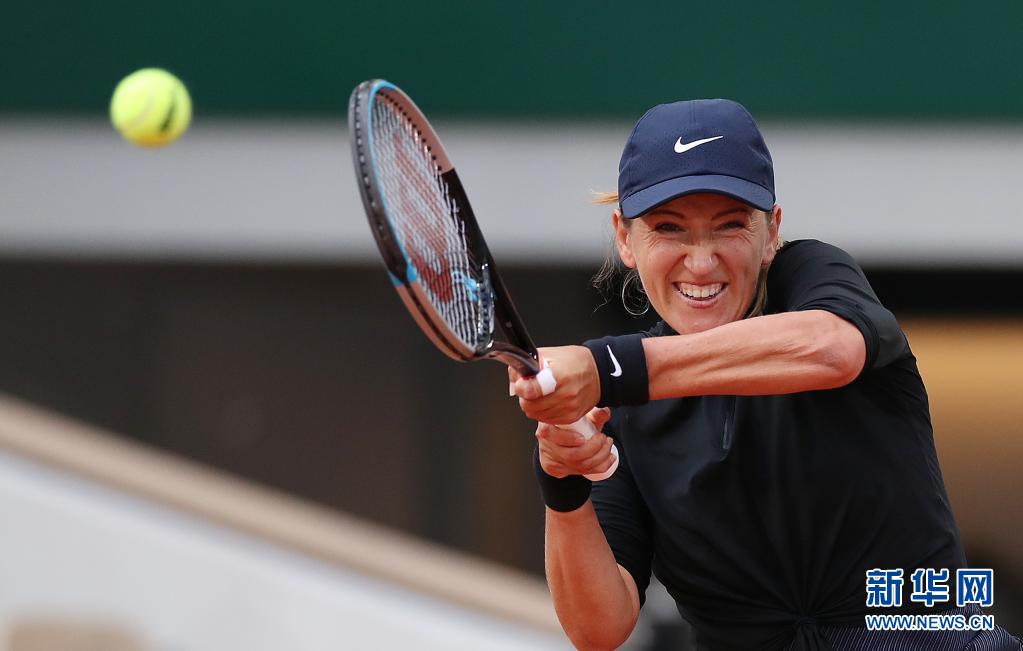 阿扎伦卡迎来十二赛季高光表现，独行侠球迷沸腾！的简单介绍