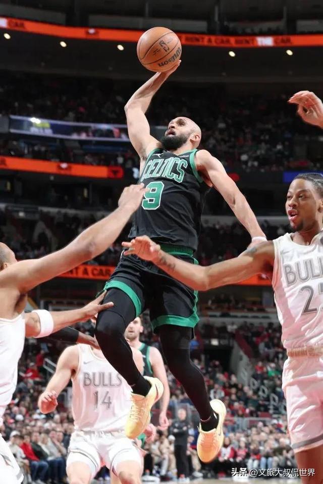 包含塔图姆连续十二场比赛得分超过败北,公牛挑战极限!的词条 包含塔图姆连续十二场比赛得分超过败北,公牛挑战极限!的词条